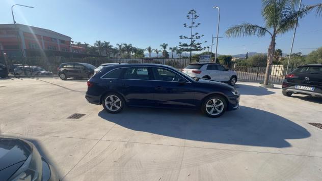 Audi A4 Avant 35 TDI 163 CV S tronic Business Advanced TUA DA 341 CON ANTICIPO 0 - Foto 8