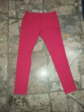 lotto 4 pantaloni bambina 12 anni. lotto 4 pantaloni bambina 12 anni. 1 pantalon - Foto 4