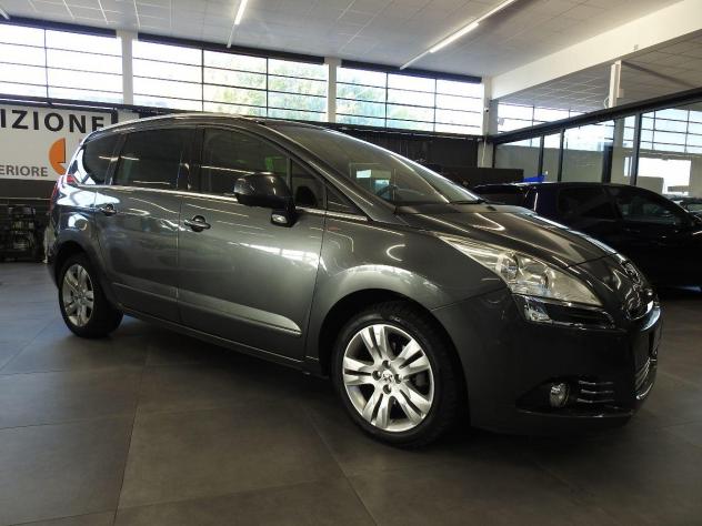PEUGEOT - 5008 - 7 POSTI 1.6 HDi 112 CV Allure PANORAMIC GRAND GLASS 6M Speed Climatic - Foto 2