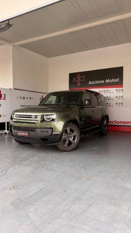 LAND ROVER - Defender - 90 3.0D I6 200 CV X-Dynamic SE
