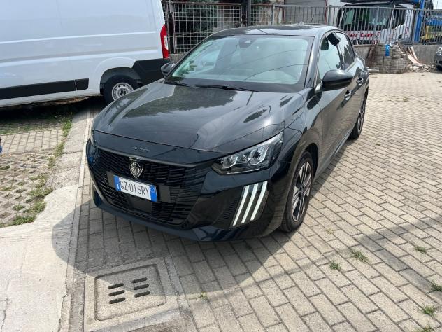 Peugeot 208 Allure Hybrid 136 e-DCS6 auto