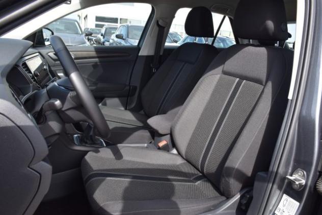 VOLKSWAGEN T-Roc 1.6 TDI SCR Business BMT *NAVIGATORE* rif. 23713043 - Foto 8