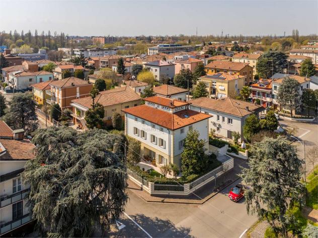 VA0273 - CARPI CENTRO! VILLA SIGNORILE CON "FINITURE DI PREGIO" - Foto 5