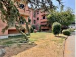 cst99 - ampio appartamento trilocale con box - cantina e balconi