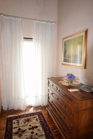 VILLA di 9 vani e di 584 mq (CORNUDA) rif. ZI60E_10 - Foto 17