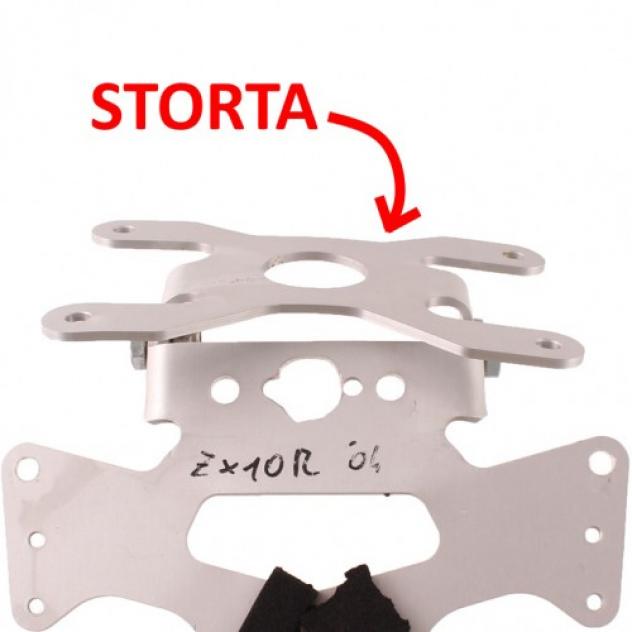 Portatarga racing Rizoma per Kawasaki Ninja ZX6R ZX10R 2003-2004 - Foto 3