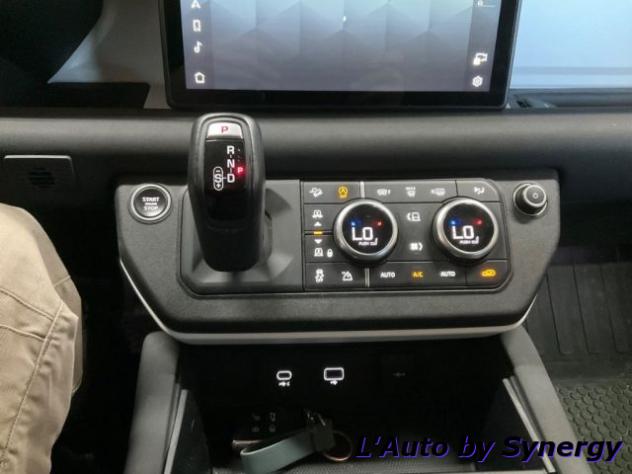 LAND ROVER Defender 110 2.0 SD4 AWD Auto SE rif. 23821462 - Foto 7