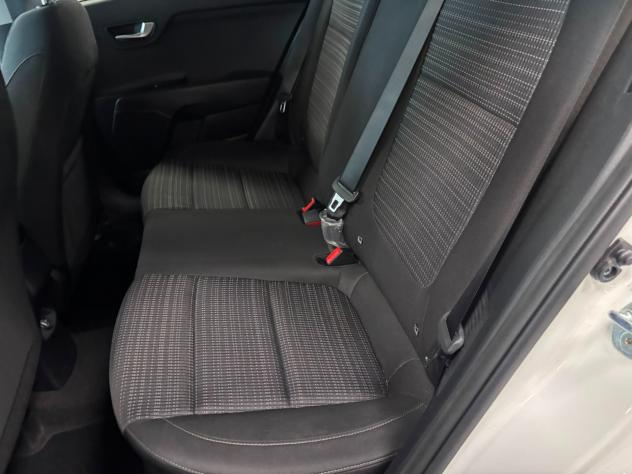 Kia Stonic 1.0 T-GDi 120 CV MHEV DCT Style - Foto 9