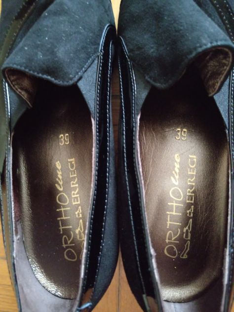 Scarpe camoscio suola gomma come nuove - Foto 2