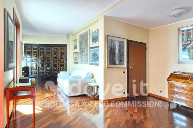 Attico / Mansarda di 140 m² con 3 locali in vendita a Lecco - Foto 5