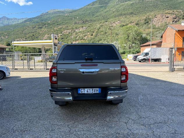 TOYOTA - Hilux - 2.4 D-4D 4wd - Foto 10