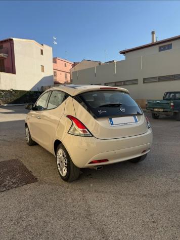 Lancia Ypsilon 1.2 69 CV 5 porte GPL Ecochic Gold - Foto 6