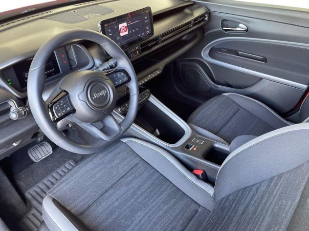 Jeep Avenger ICE - LONGITUDE - 1.2 | 2026- KM0 | 110CV - E-HYBRID - Foto 10