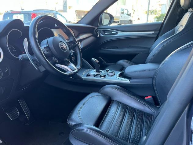 Alfa Romeo Stelvio 2.2 210 CV AT8 Q4 Veloce - Foto 9