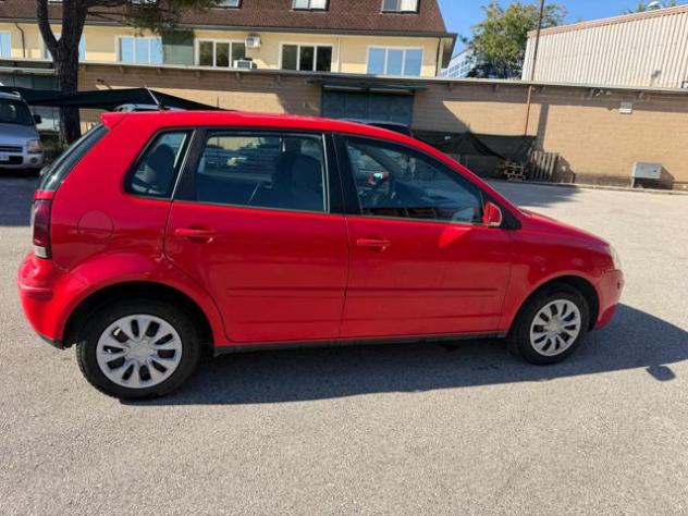 VOLKSWAGEN Polo 1.4/69CV TDI 5p. Trendline senza lavoro da fare rif. 24158453 - Foto 8