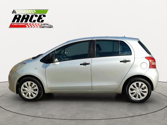 Toyota Yaris 1.0 5p - Foto 3