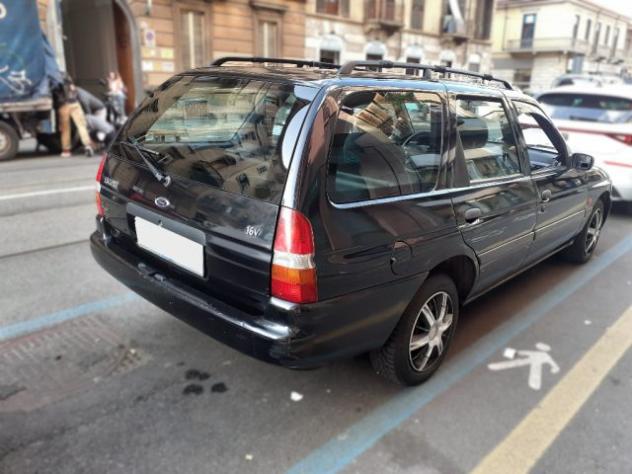 FORD Escort 1.6i 16V cat Station Wagon Ghia rif. 23822456 - Foto 4