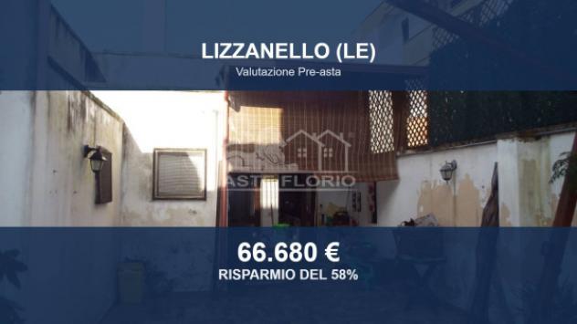 Immobile in asta di 261 m² con più di 5 locali e box auto in vendita a Lizzanello