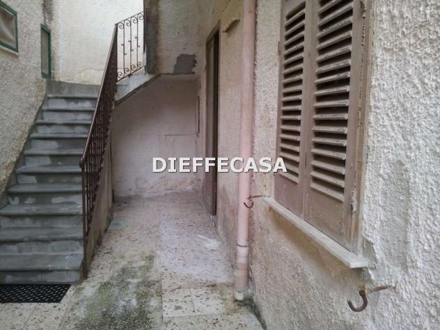 1040 - In Vendita Casa/Ufficio da ristrutturare a Marsala - Foto 9