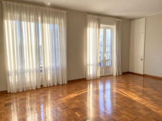 P.ZZA V GIORNATE / VIALE BIANCA MARIA