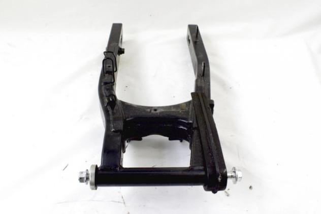 SUZUKI GSX S 125 6110023K40 FORCELLONE POSTERIORE WDL0 22 - 24 REAR SWINGARM - Foto 2