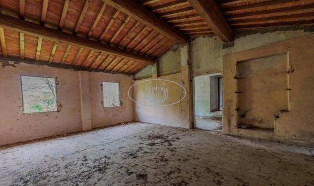 CASALE di 13 vani e di 560 mq (SAN GIOVANNI VALDARNO) rif. V-2316 - Foto 13