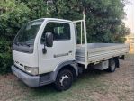 Vendesi Nissan Cabstar.E 120 cassone fisso , km 27.500 reali