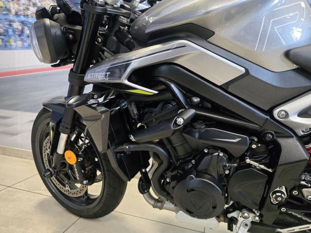 Triumph Street Triple 765 R - 06/2023 Km 7400 - Foto 10