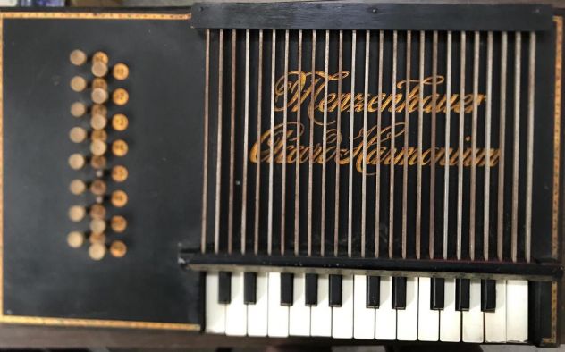 MENZENHAUER ACCORD HARMONIUM FINE '800. STRUMENTO ESTREMAMENTE RARO