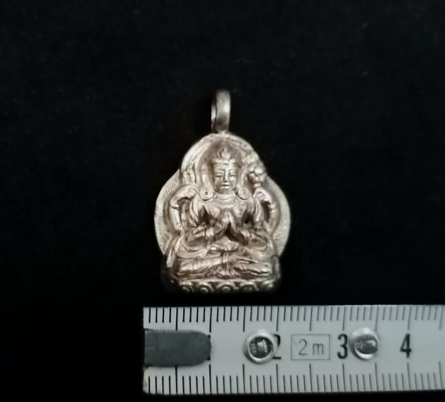 CIONDOLO IN ARGENTO 925 RAFFIGURANTE AVALOKITESHVARA, NEPAL. - Foto 10