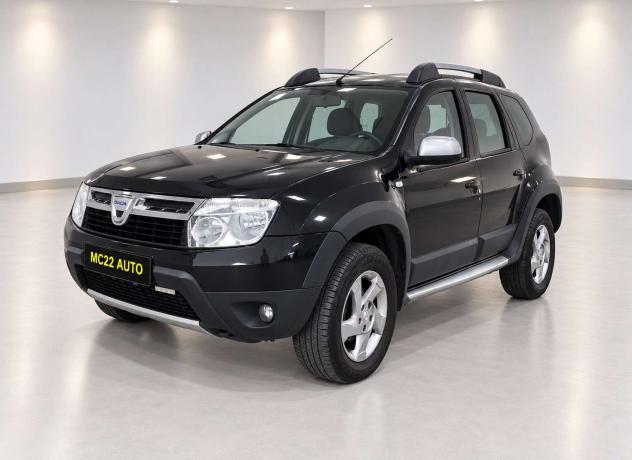 Dacia Duster Ok neopatentati unico proprietario 12 mesi garanzi