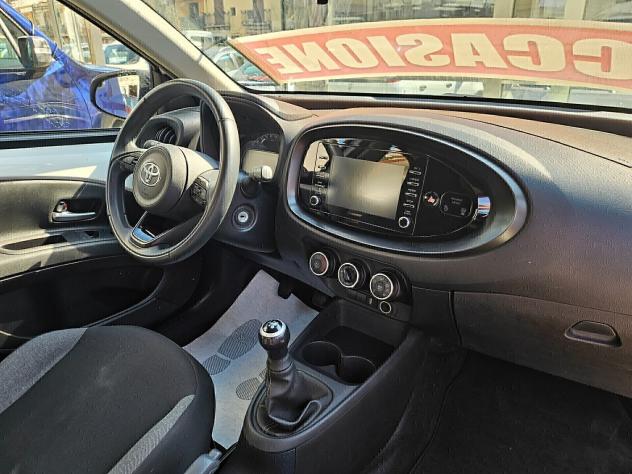 Toyota Aygo X 1.0 VVT-i 72 CV 5 porte 09/2022 - Foto 10