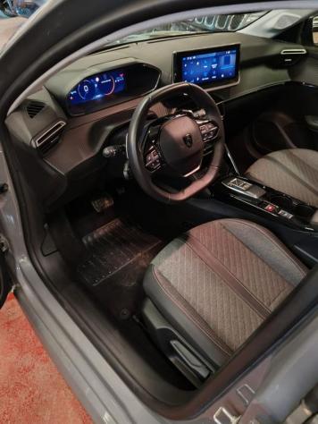 PEUGEOT 208 Hybrid 100 e-DCS6 Allure rif. 23994991 - Foto 5