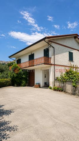 Casa Indipendente - Alatri . Rif.: Cod. rif 3329070VRG - Foto 2
