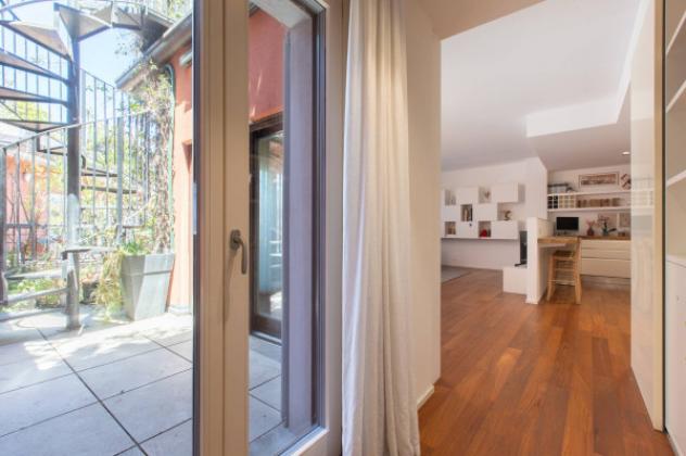 Attico / Mansarda di 145 m² con 3 locali e box auto in vendita a Milano