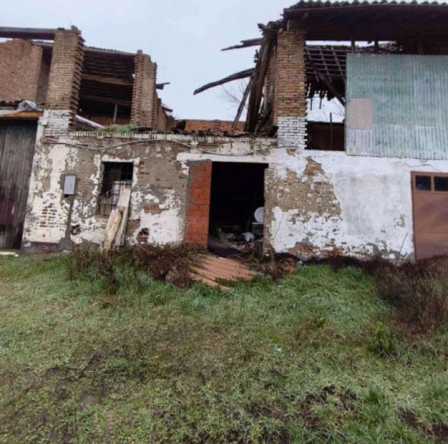 Immobile in asta di 227 m² con più di 5 locali in vendita a Rea - Foto 7