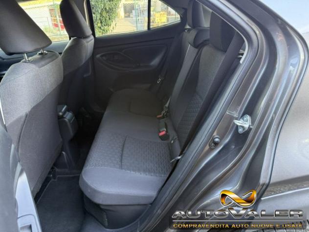 TOYOTA Yaris Cross 1.5 Hybrid 5p. E-CVT AWD-i Business rif. 24067465 - Foto 10