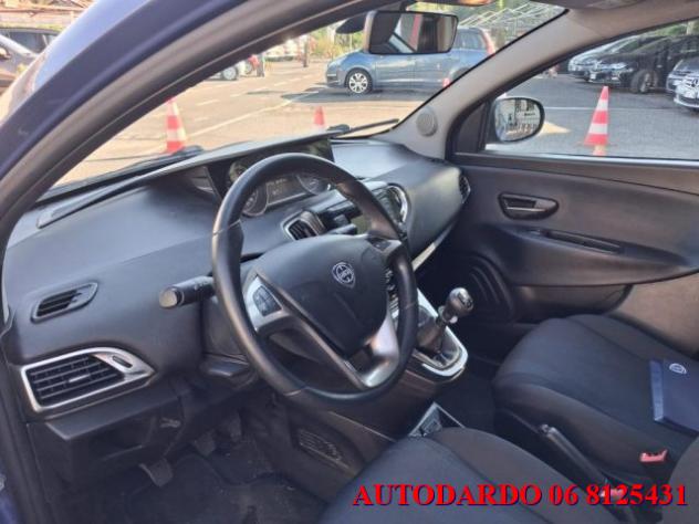 LANCIA Ypsilon 1.2 69 CV 5 porte Gold rif. 23885714 - Foto 8