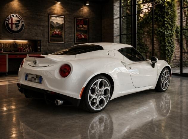 Alfa Romeo 4C 1750 TBi - Foto 4