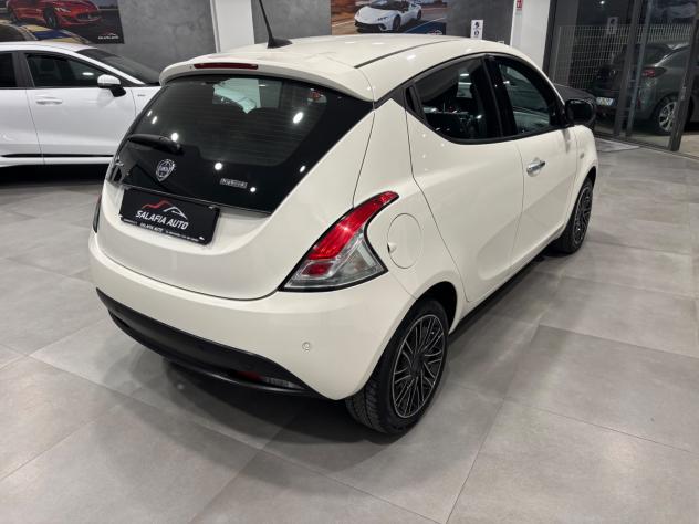 Lancia Ypsilon 1.0 FireFly 5 porte S&S Hybrid Gold Plus - Foto 6