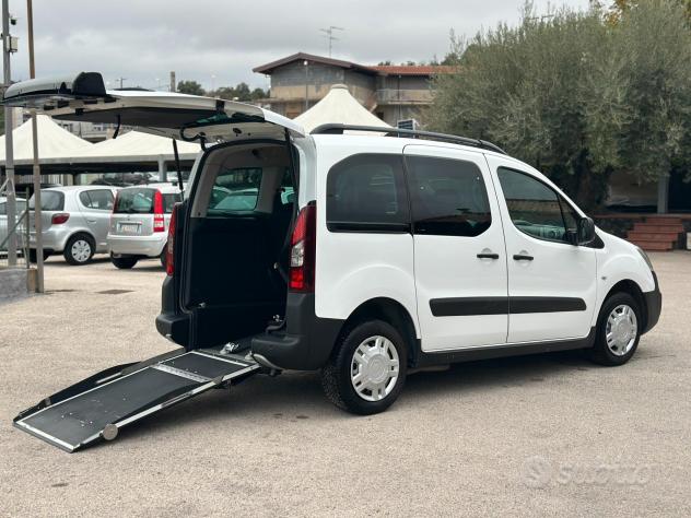 Peugeot Partner 1.6HDi Pianale ribassato Disabili - Foto 9