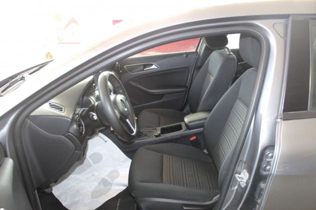 Mercedes-Benz Classe A A 180 CDI 1.5 Premium - Foto 7
