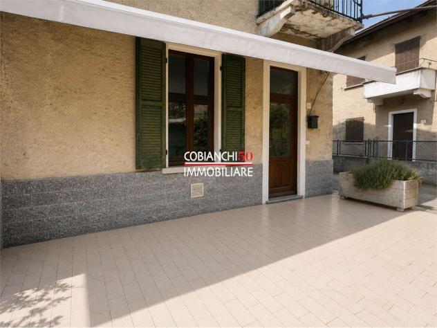 V000862 - BEE , PALAZZO COMPOSTO DA TRE APPARTAMENTI CON GIARDINO E VISTA - Foto 15