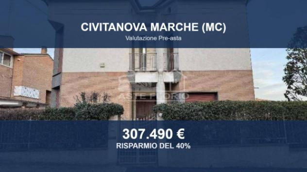 Immobile in asta di 351 m² in vendita a Civitanova Marche