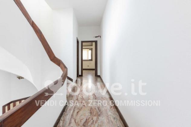 Casa indipendente di 216 m² con più di 5 locali e box auto in vendita a San Marzano di San Giuseppe - Foto 4