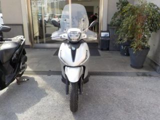 PIAGGIO Beverly 400 i.e. S - Anno 2022 rif. 23765482