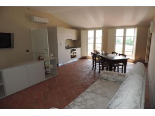Appartamento in affitto a Cascina 70 mq  Rif: 775738