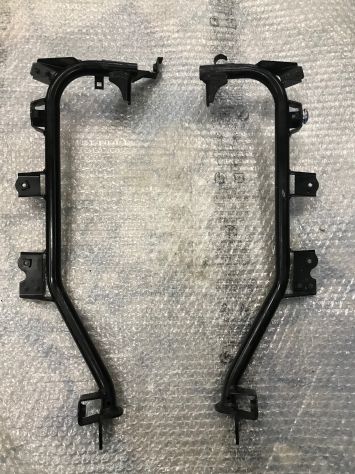 Supporti pedane poggiapiedi Honda Xadv 750