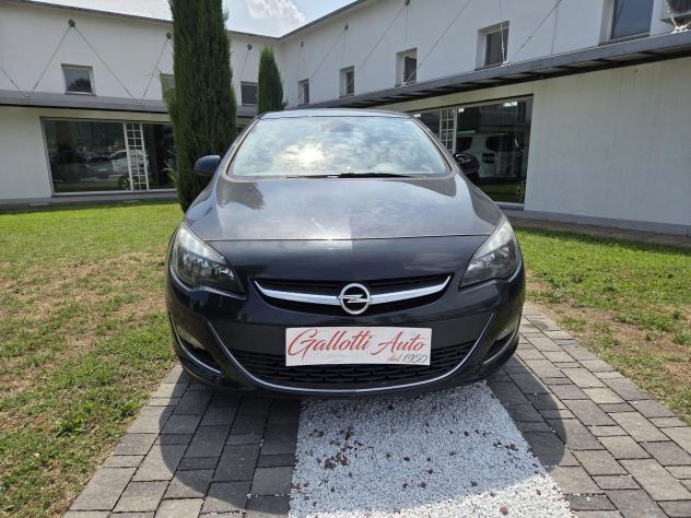 Opel Astra 1.4 Turbo GPL 140CV 4 porte - Foto 2