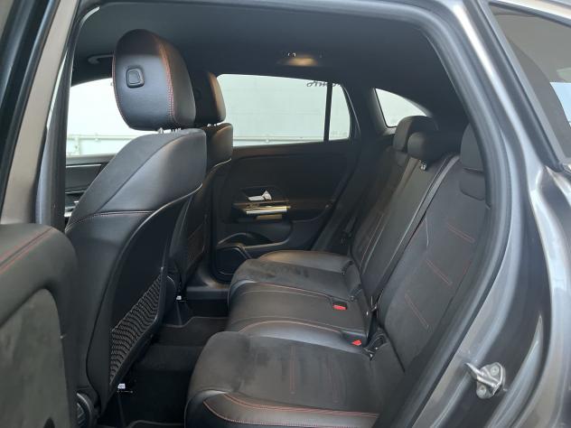 Mercedes-Benz GLA GLA 200 d Premium AMG tua da 379,00 al mese - Foto 8